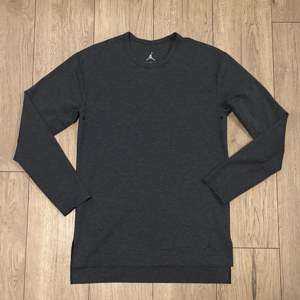 Jordan Brand Athletic Long Sleeve Charcoal Gray Shirt Men’s Size Medium